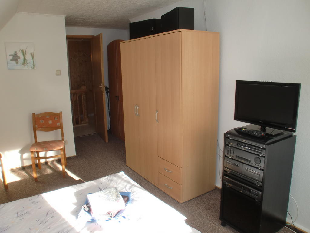 Ferienwohnung Lisa Gingst Exteriör bild